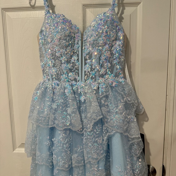 AMARRA light blue dress size 2, NWT - Picture 4 of 8